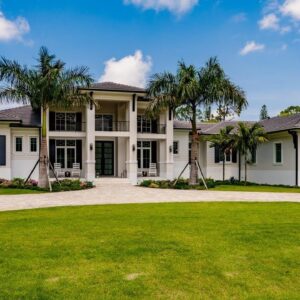 493 Myrtle Rd, Naples, FL