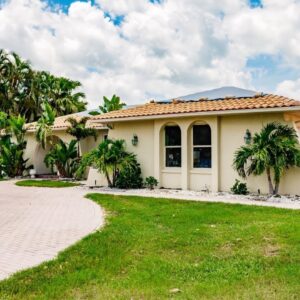 6114 Deer Run, Fort Myers, FL
