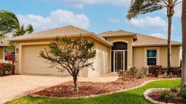 8671 Lake Front Court, Punta Gorda, FL