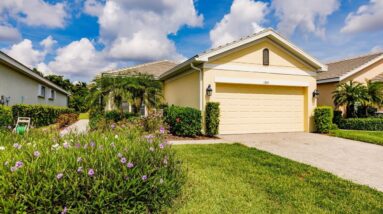 1324 Lavaca Ct, Cape Coral, FL