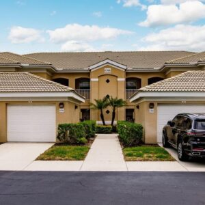 6366 Grand Oak Cir, Bradenton, FL