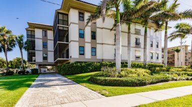 960 Swallow Ave, Marco Island, FL